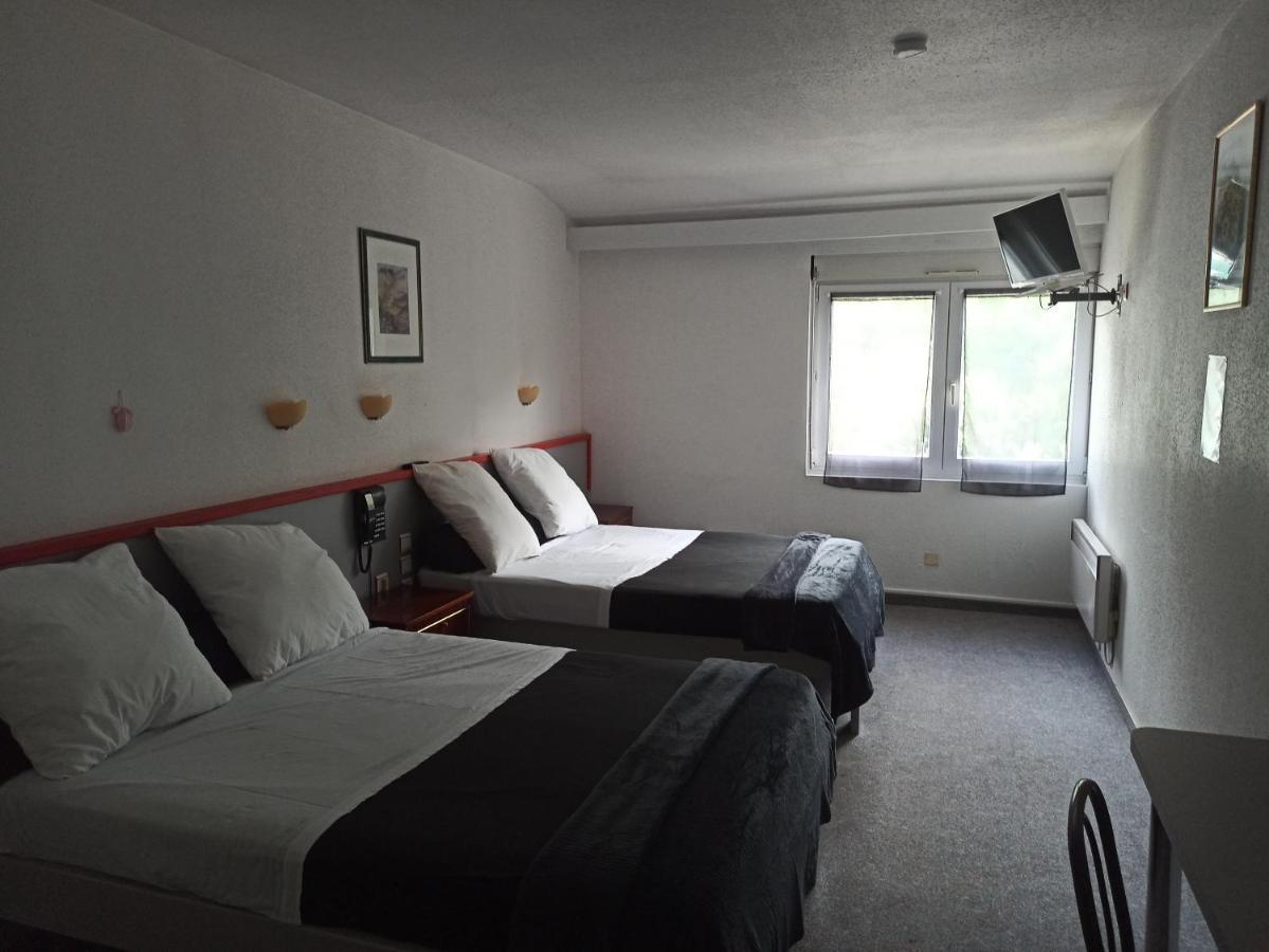 La Pierre Blanche Otel Luzenac Dış mekan fotoğraf